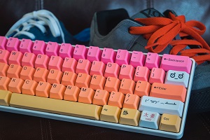 DIY Your Own Cute Pink Keycaps: An Easy-Peasy Guide