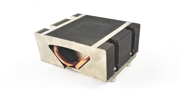 How is a heat sink manufactured?